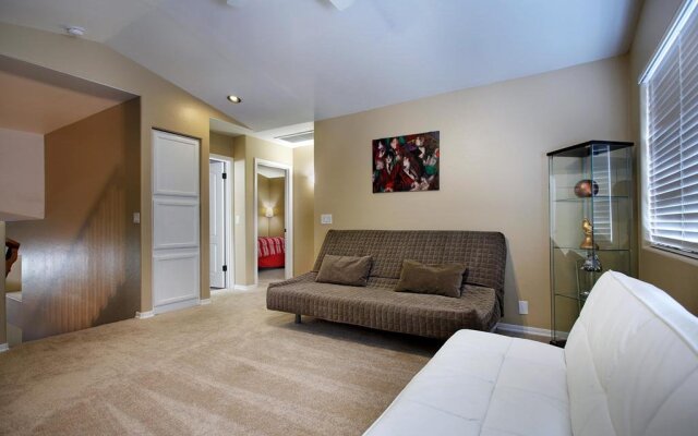Chandler - 4 Bedroom Home - Chandler