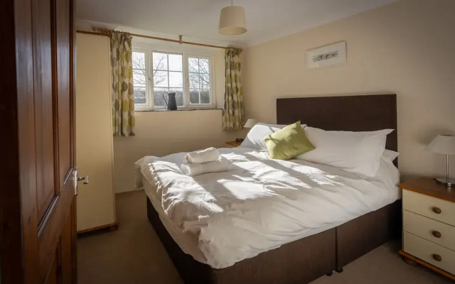 Pendragon Country House