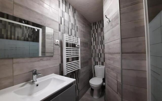 Appartement Les Menuires, 1 pièce, 4 personnes - FR-1-452-257