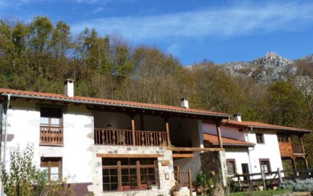 Hotel rural Los Riegos (Parque Natural de Redes)
