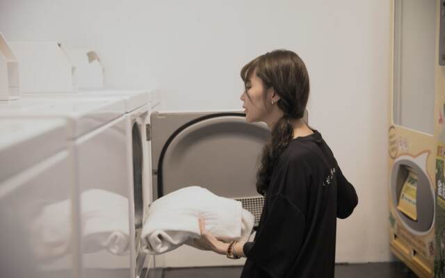 Single Inn Kaohsiung Station Hostel