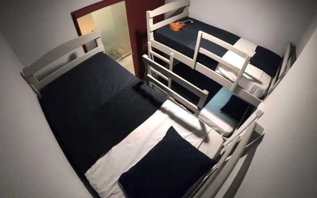 Hostel Auikyani