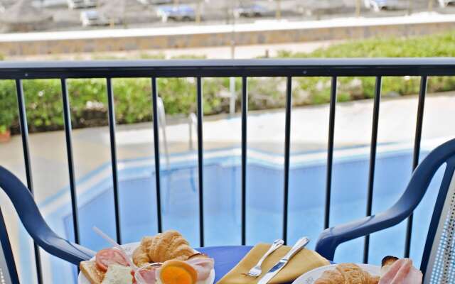 Hotel Perla Marina