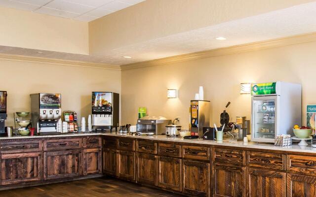 Studio 6 Suites Butte, MT – I-90 / I-15