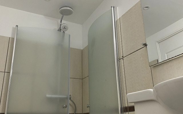 Rose Gerden Apartments and rooms