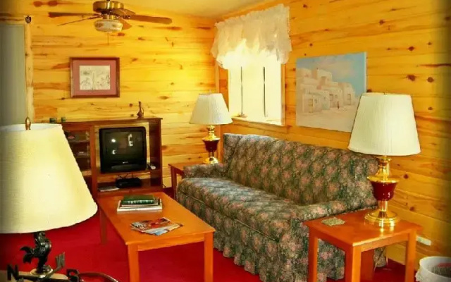 Blanding Cabins by Canyonlands Lodging