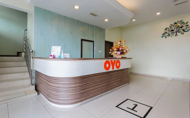 OYO 90153 U Stay Hotel