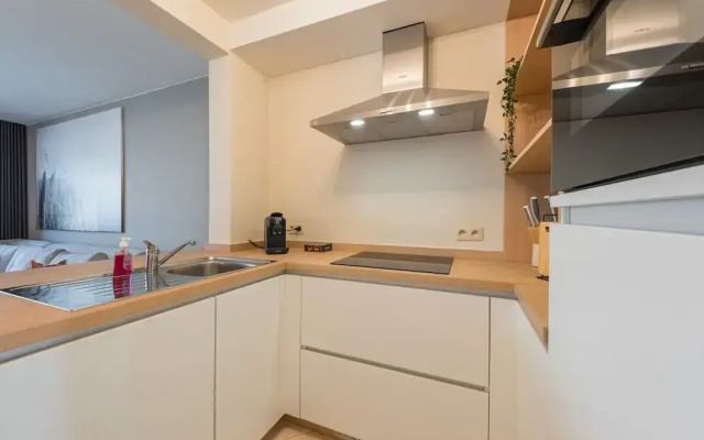 Apartment on 5th Floor With Terrace