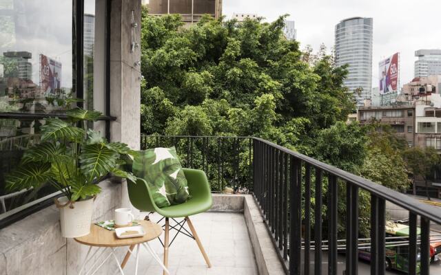 Greenery Urban Flat