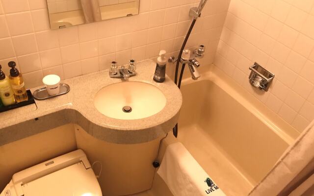 HOTEL LiVEMAX Amagasaki