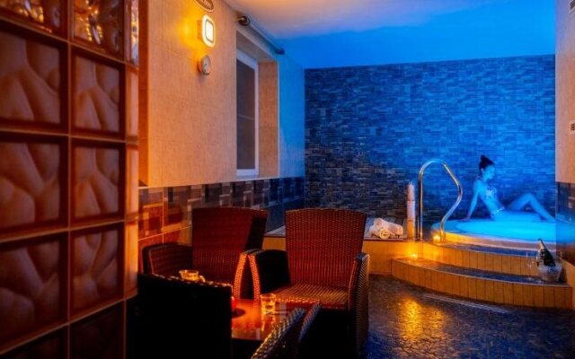 Hotel Bon