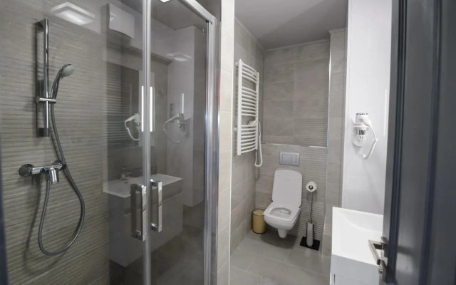 HR Apartmanház