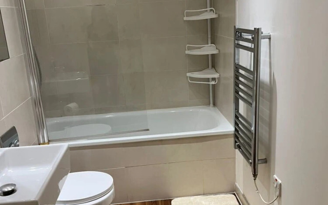 Lovely Luxury 1-bed Apartment in Wembley
