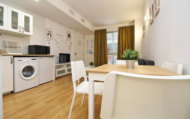 Del Parque Flats Trinidad