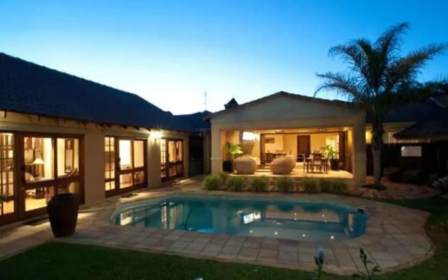 Rise and Shine Lodge