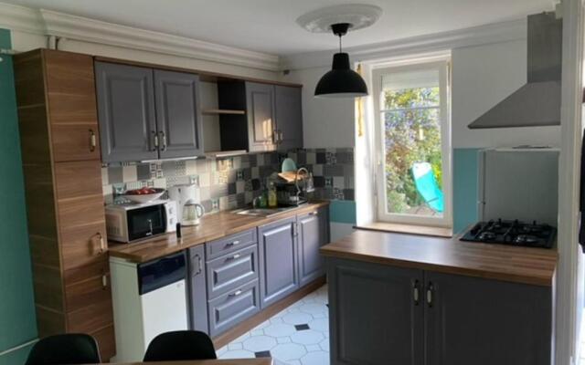 NICE house with GARDEN in Arradon