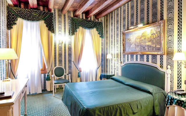 Relais Piazza San Marco