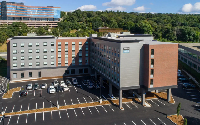 Fairfield Inn & Suites by Marriott Boston Waltham