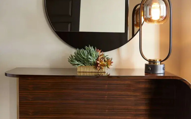 The Plaza Hotel Pioneer Park