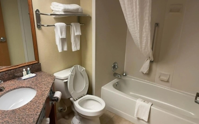 Quality Inn & Suites