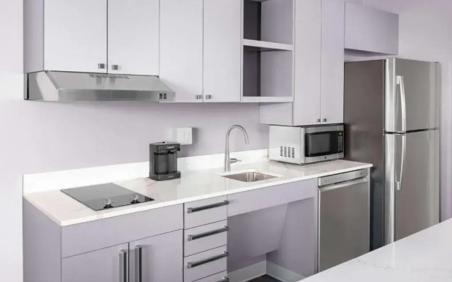 Homewood Suites By Hilton Holland