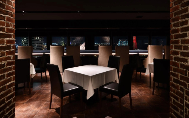 Kobe PortTower Hotel