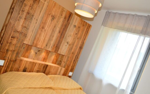 Spacious Holiday Home in Enguiso near Ski Area