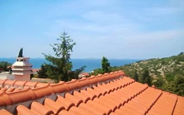 Apartment With one Bedroom in Murter, With Wonderful sea View, Balcony