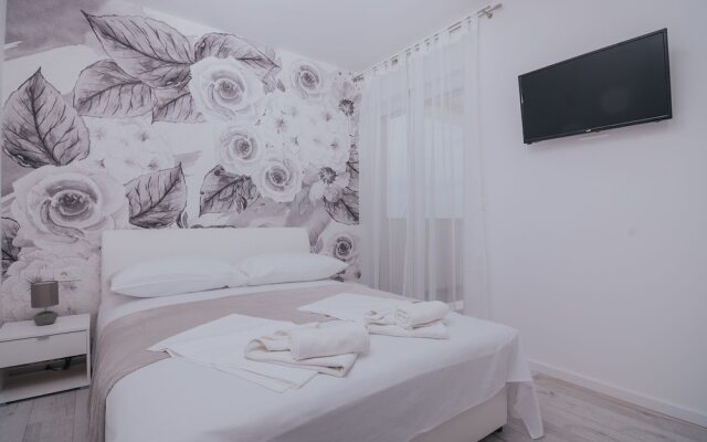 Pool Villas Aldura
