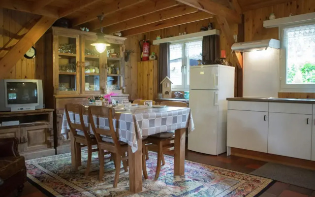 Luxurious Chalet in Oud-turnhout With Large Garden