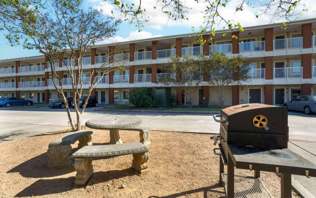 Extended Stay America Suites Houston The Woodlands
