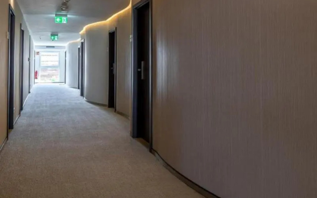 Trip Inn Conference Hotel & Suites