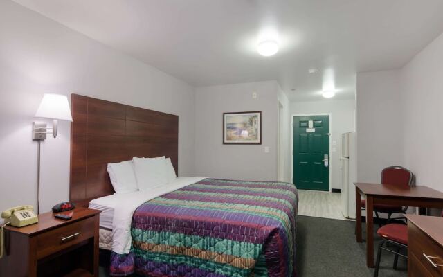 Savannah Suites - Arvada, Colorado