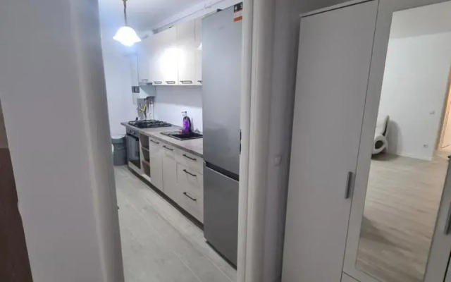 The One Studio, Residence 158