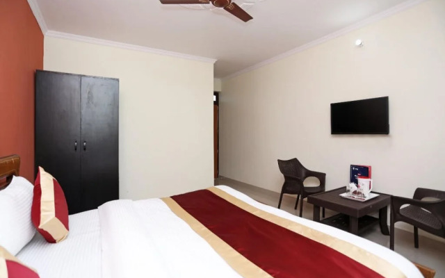 Hotel R K Residency By OYO Rooms