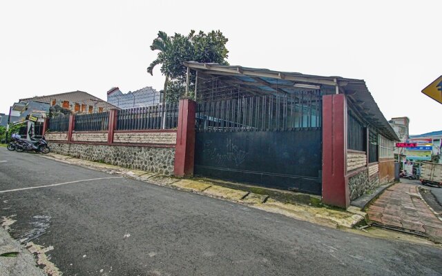 OYO Life 90077 Live Homestay