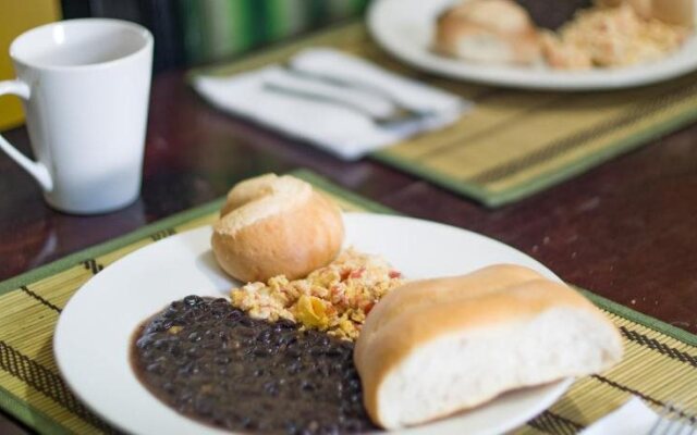 Hostal Guatefriend's - Hostel