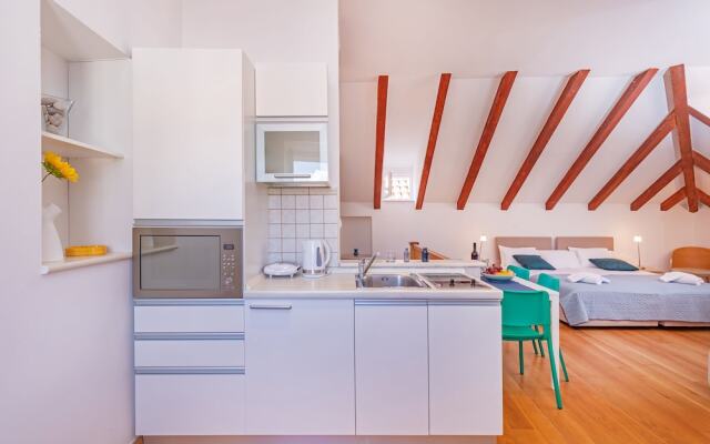 Apartments Feri