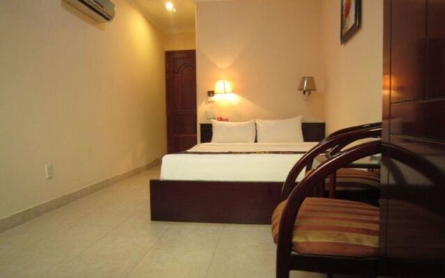 Ava 2 Hotel