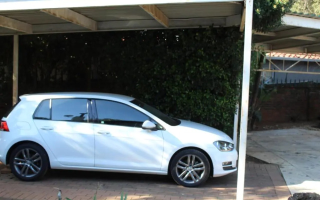 A1 Airport Lodge