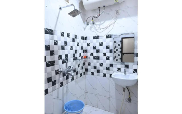 Hotel Arya
