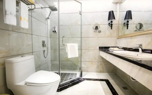 Lvweisi Yinhui Hotel