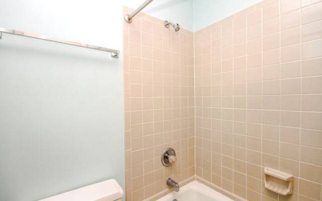 Greens 203 - One Bedroom Condo