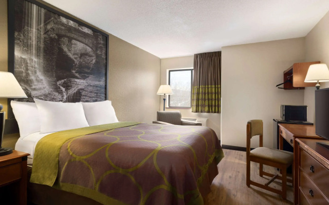 Super 8 by Wyndham Ithaca