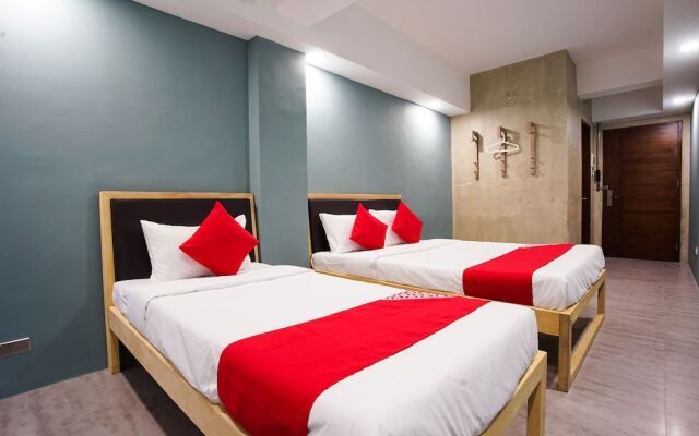 Oyo 188 Mikos Residences Bonifacio