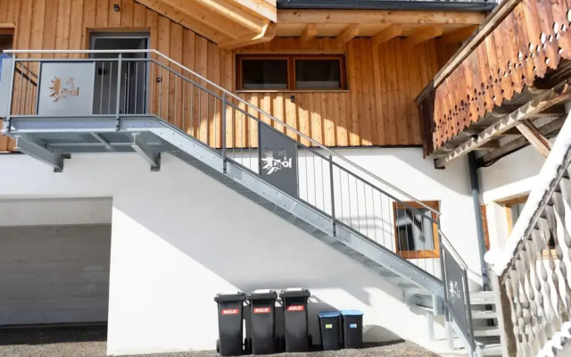 Apartment in Kaunerberg Near Lake