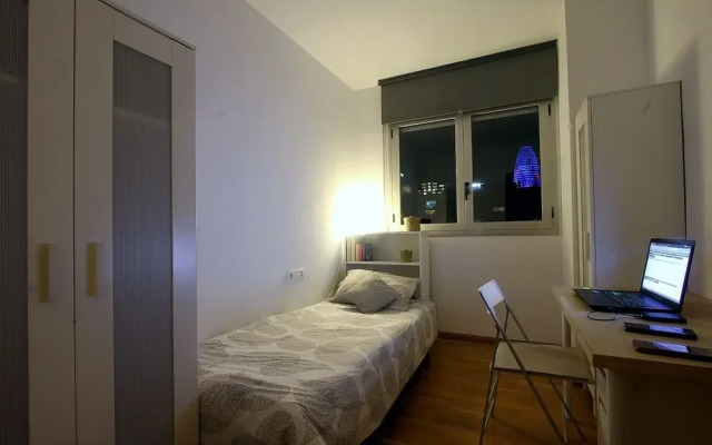1337 R1 Single Room in a Profesionals Flat Shared
