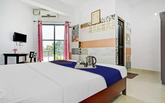 Spot On 702010 Cherai Homes