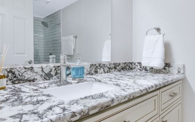 N92s1157 2 Bedroom Condo