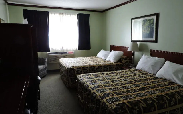 Causeway Bay Hotel Sparwood